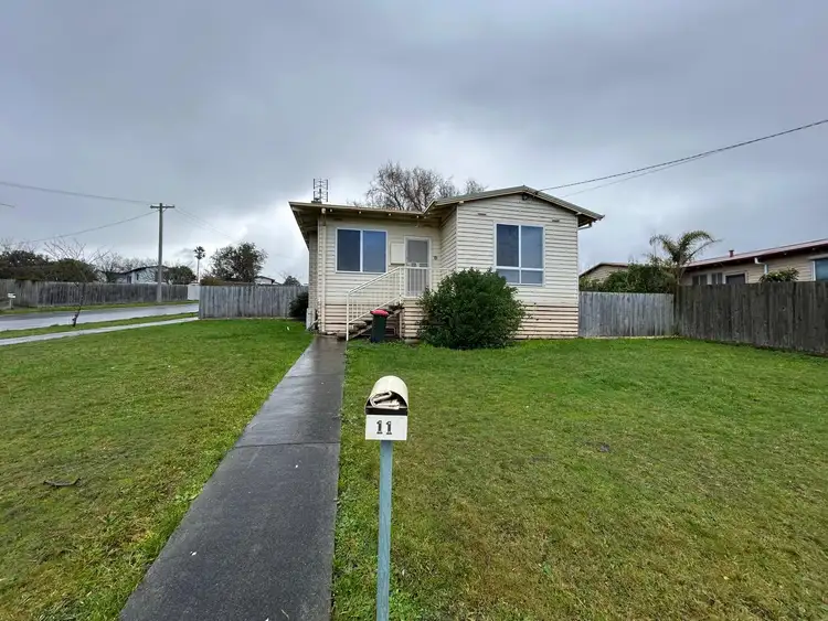 11 Sherrin Street, Morwell VIC 3840