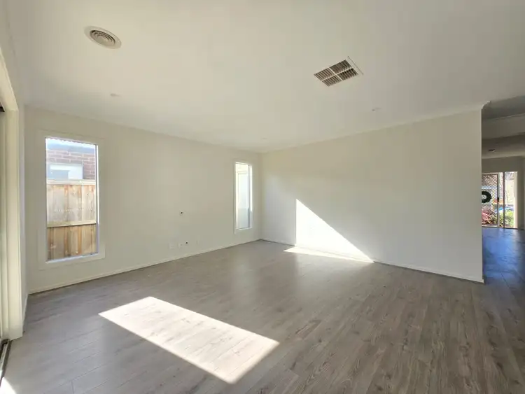 Fifth view of Homely house listing, 5 Axle Dr, Truganina VIC 3029