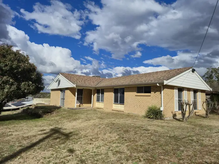 27 Market Street, Warialda NSW 2402