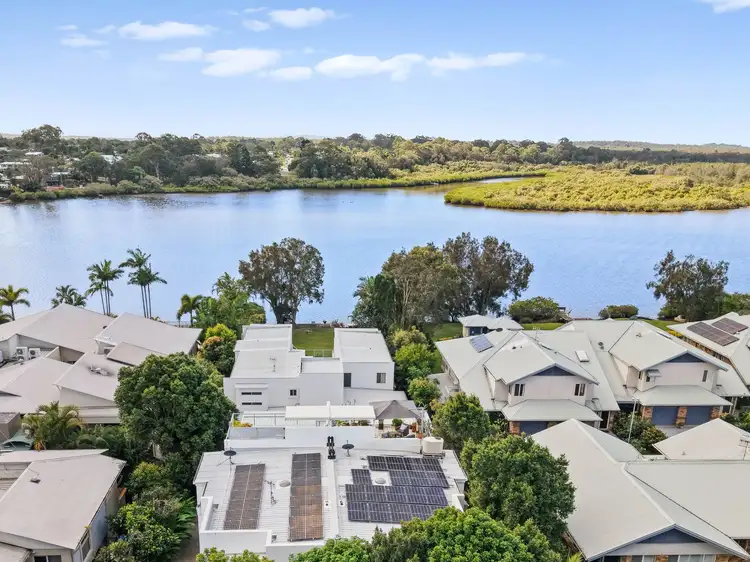 2/12 Blakesley Street, Tewantin QLD 4565