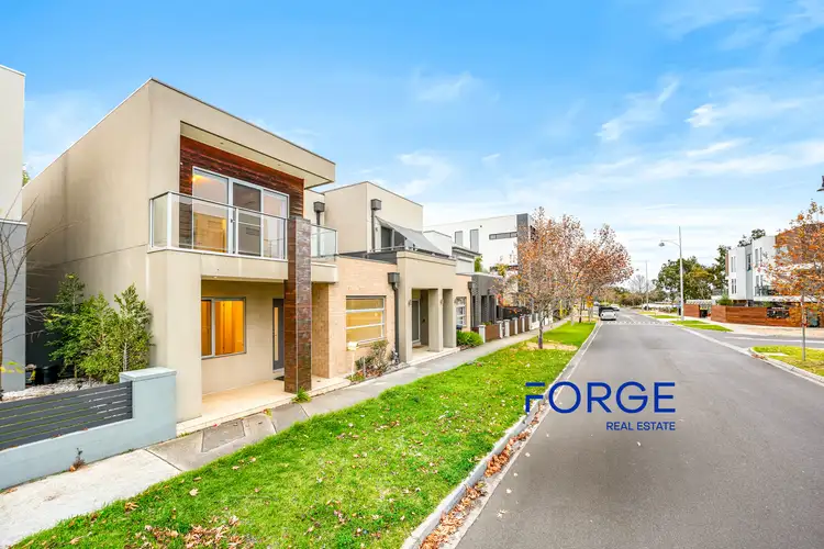 172 The Esplanade, Caroline Springs VIC 3023