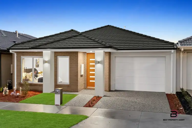 11 Bambusa Way, Clyde North VIC 3978