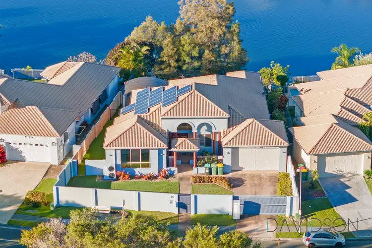 25 Cassowary Drive, Burleigh Waters QLD 4220