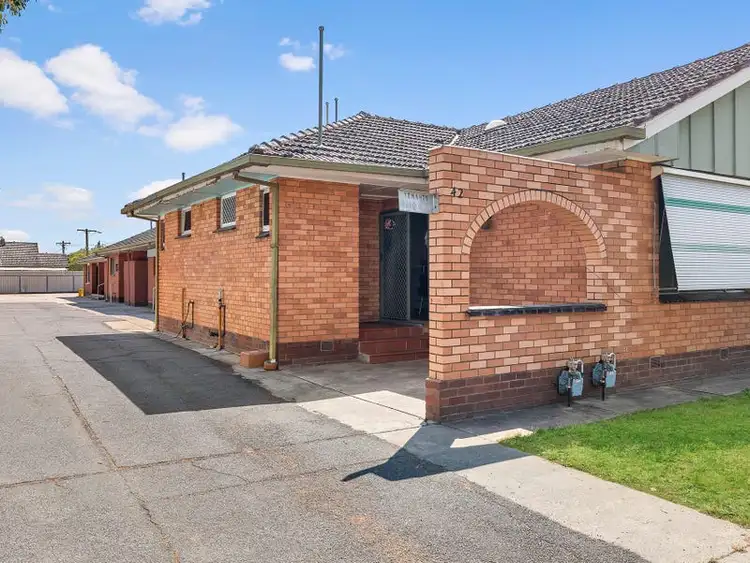 Main view of Homely unit listing, 4/42 Brockley Street, Wodonga VIC 3690