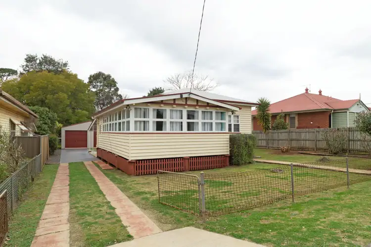 16 Ethel Street, Newtown QLD 4305