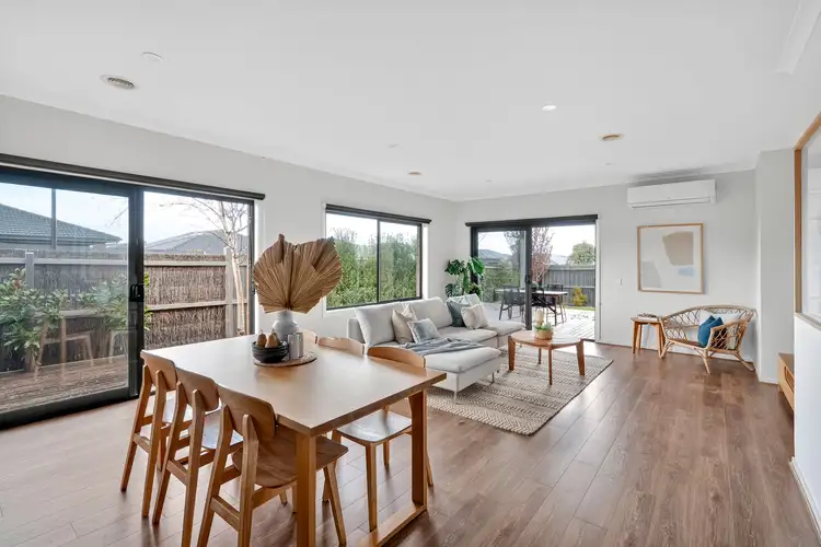 104 Coastside Drive, Armstrong Creek VIC 3217