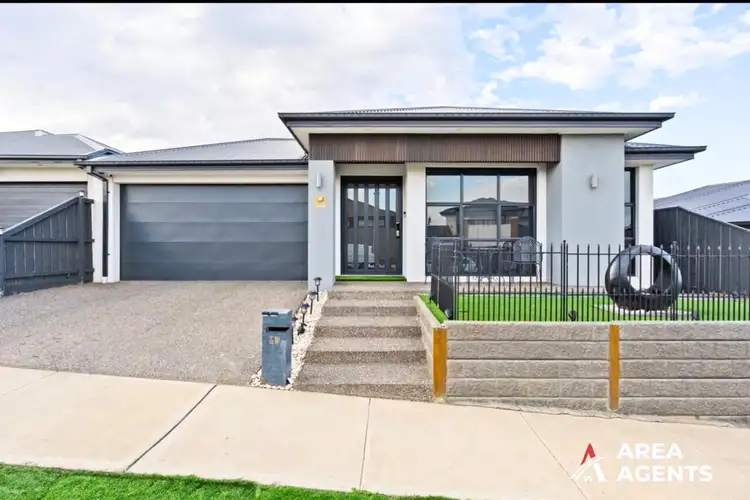 39 Potter Circuit, Mickleham VIC 3064