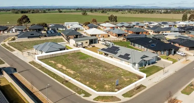 16 Jean Claude Ave, Nagambie VIC 3608