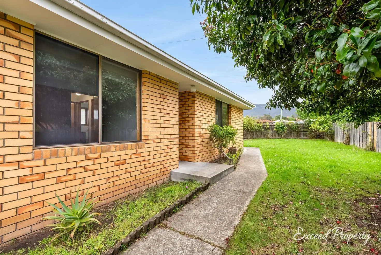 Main view of Homely unit listing, 2/13 Sunlea Place, Glenorchy TAS 7010