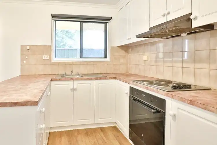 Sixth view of Homely townhouse listing, 5 Cavallo Drive, Mildura VIC 3500