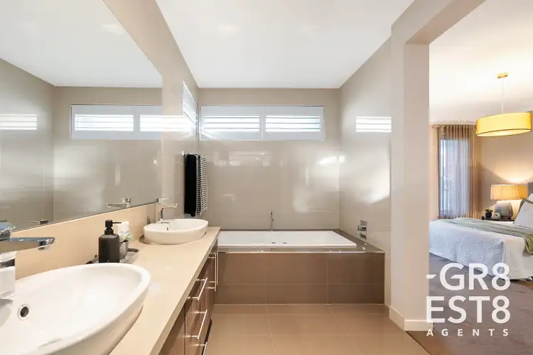 Fifth view of Homely house listing, 7 Crepe Avenue, Cranbourne West VIC 3977