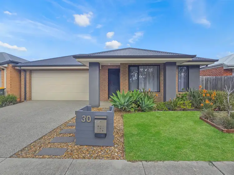 30 Rocky Point Road, Armstrong Creek VIC 3217
