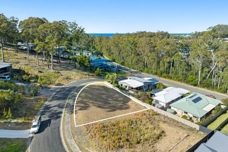 4 Currawong Crescent, Malua Bay NSW 2536
