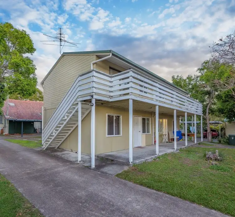 9C Clinton Street, Coopers Plains QLD 4108