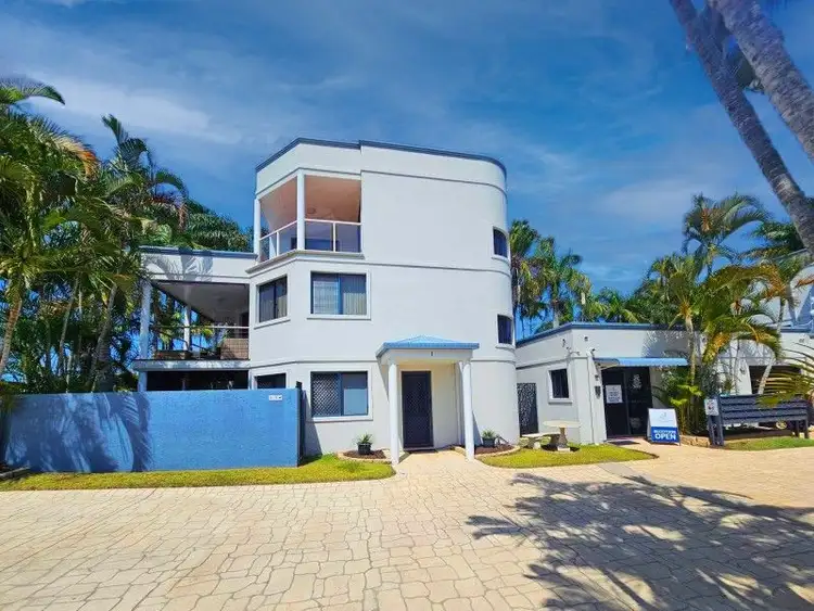 1/33 Elizabeth Street, Urangan QLD 4655