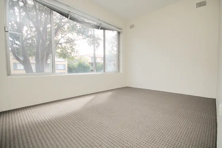 Fourth view of Homely unit listing, 2/7 Martin Place, Mortdale NSW 2223