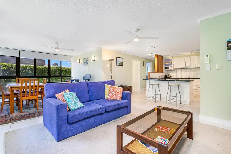 77 Brighton Parade, Southport QLD 4215