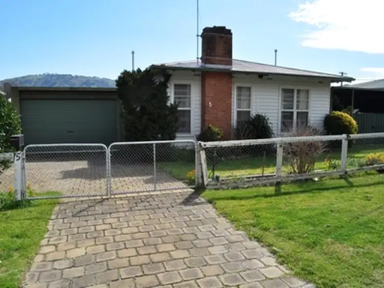 5 Womaatong Street, Tallangatta VIC 3700