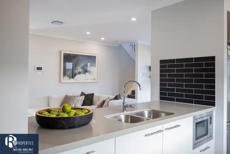 Fifth view of Homely house listing, 8 Davidson Way, Gables NSW 2765