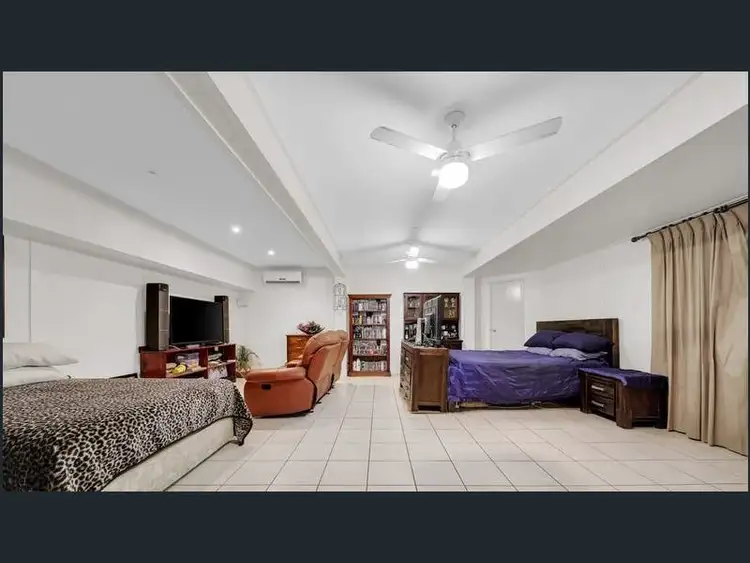 Fifth view of Homely house listing, 8 Poplar Place, Kallangur QLD 4503