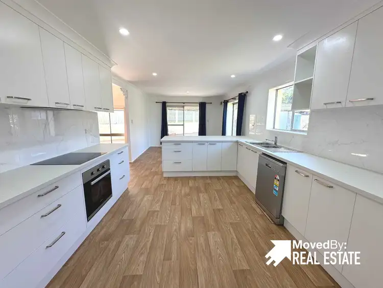 6 SALIGNA COURT, Everton Hills QLD 4053