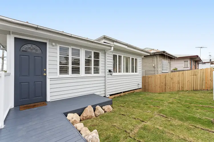 52 Downs Street, North Ipswich QLD 4305