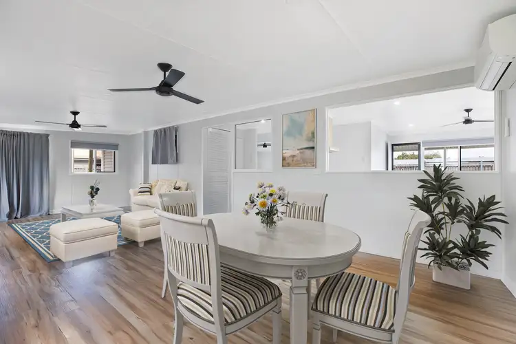 10 Christensen Street