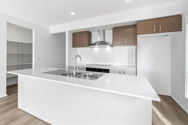 15 Pedro Road