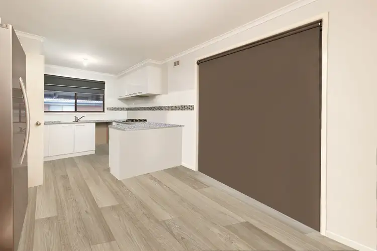 Fourth view of Homely house listing, 7 ROBERT CRESCENT, Wodonga VIC 3690
