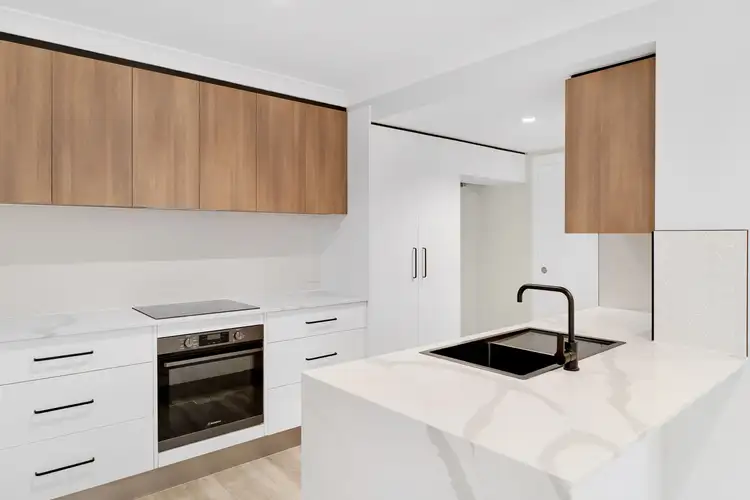 Unit 1/2 Kenric Street, Toowoomba City QLD 4350