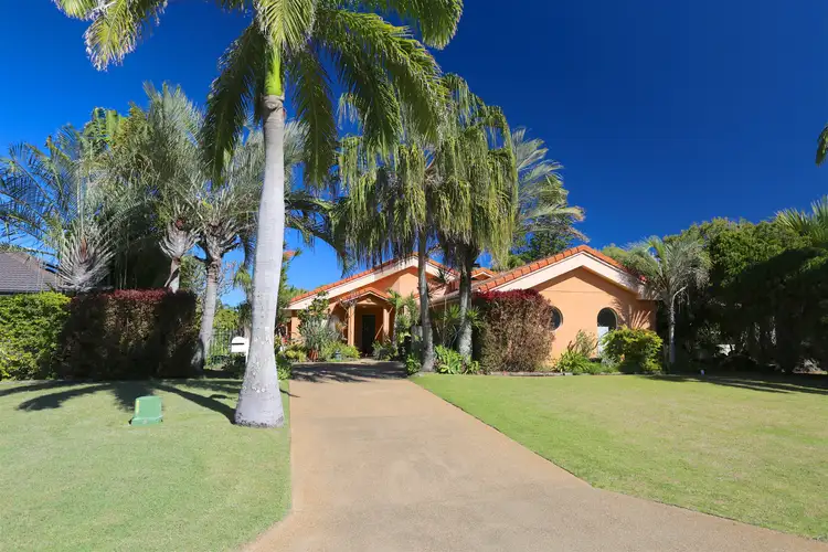 10 Monaco Drive, Zilzie QLD 4710