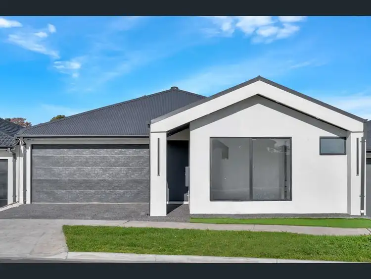 13 Azure Road, Wollert VIC 3750