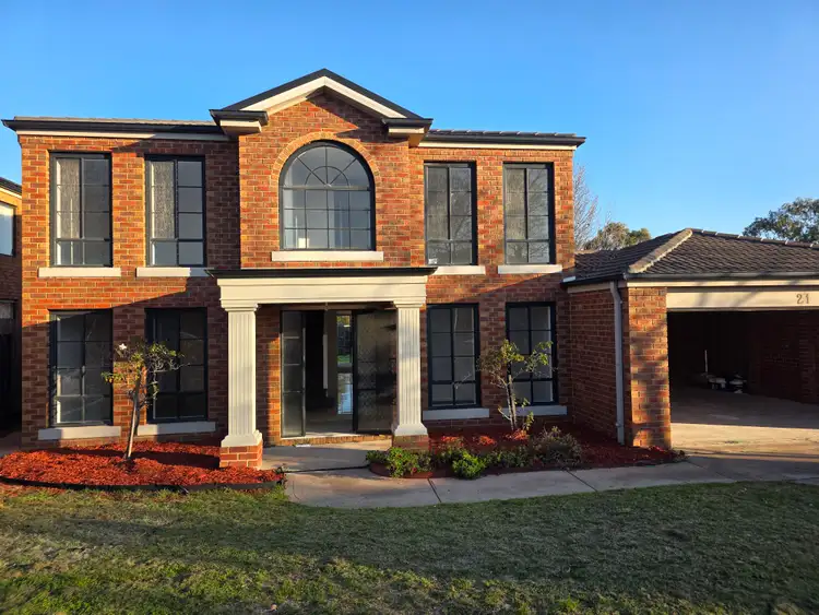 21 Abbington Drive, Truganina VIC 3029