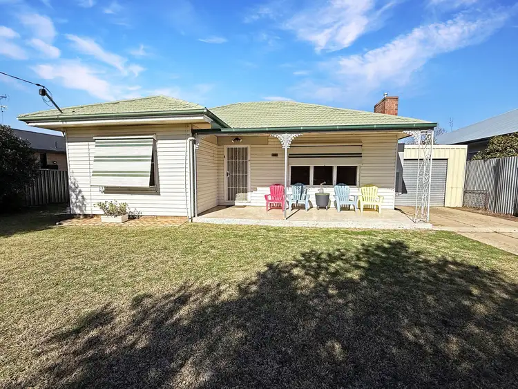 10 Grosvenor Street, Narrandera NSW 2700