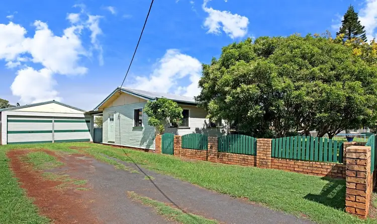 10 Devine Street, Harristown QLD 4350