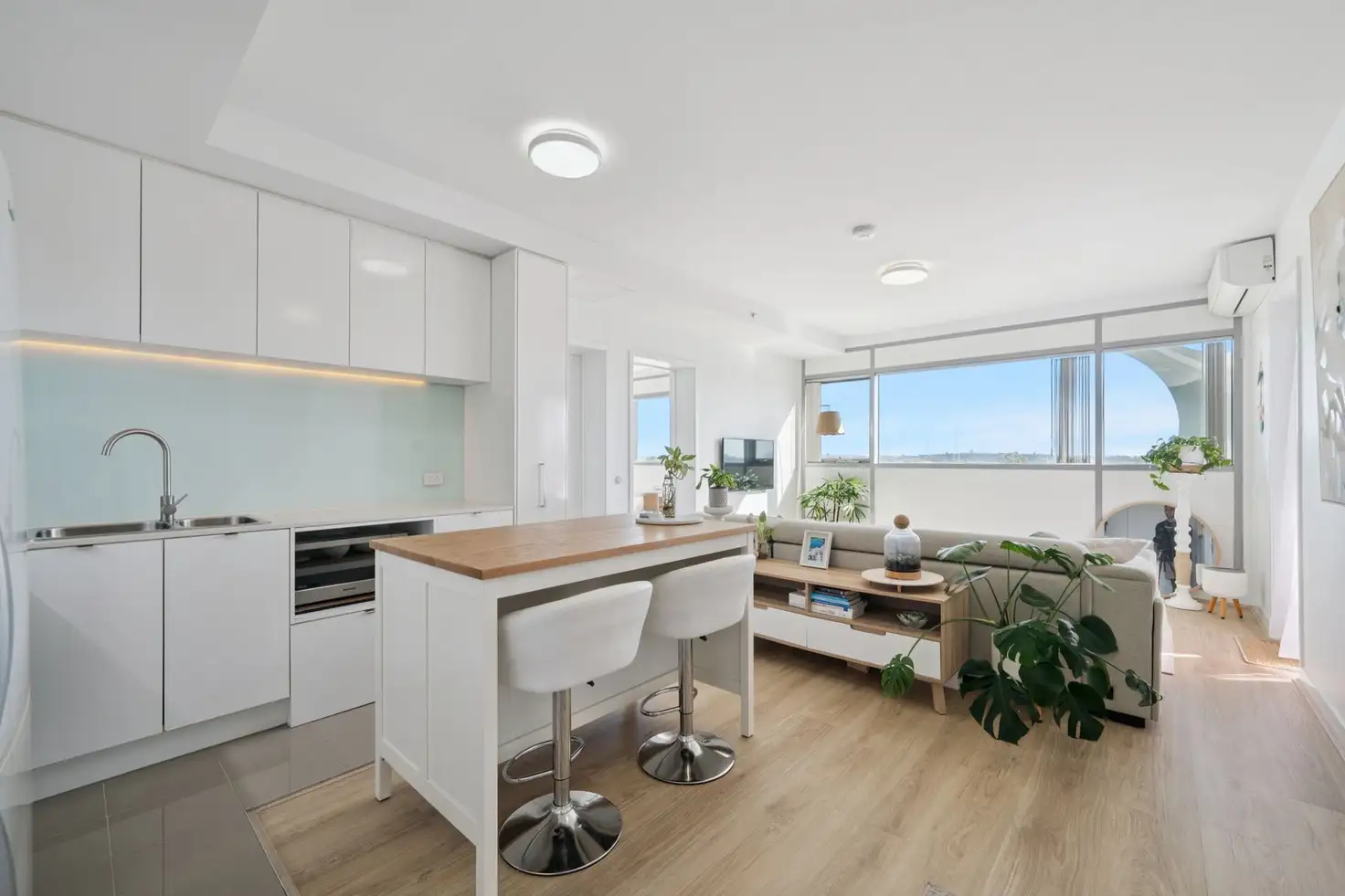 Main view of Homely unit listing, 401/17 Malata Crescent, Success WA 6164