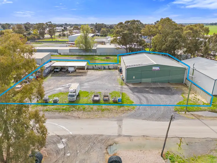 9 -11 Wells Street, Finley NSW 2713