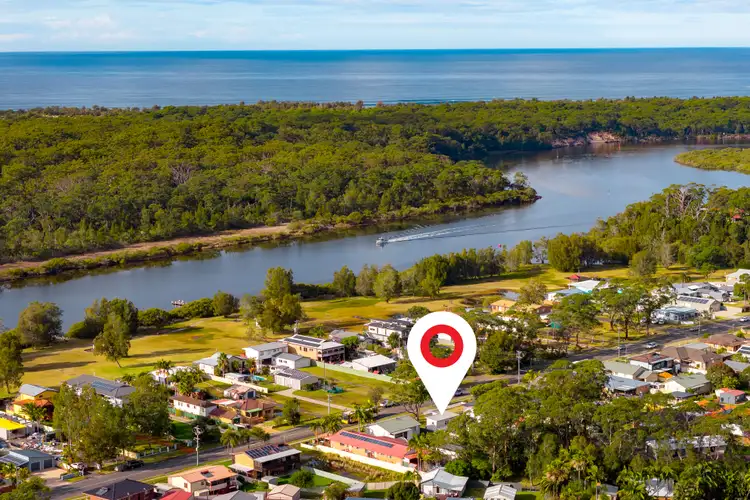 211 River Road, Sussex Inlet NSW 2540