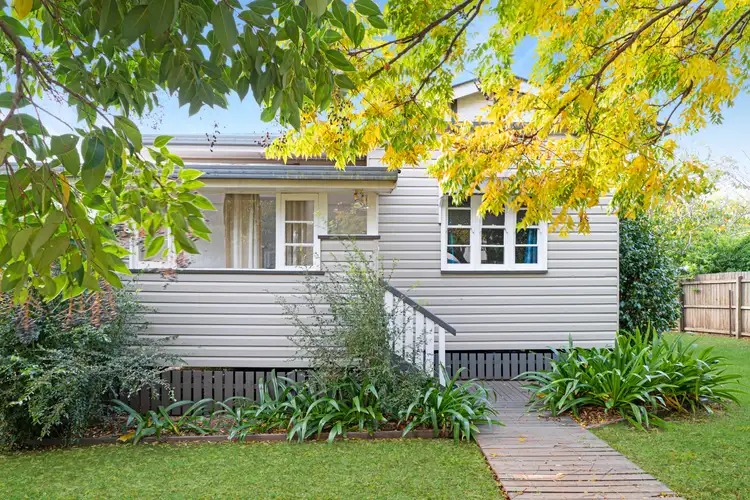 7 Park Street, Wilsonton QLD 4350