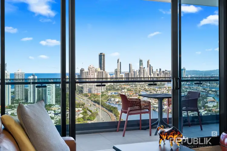 2 Como Crescent