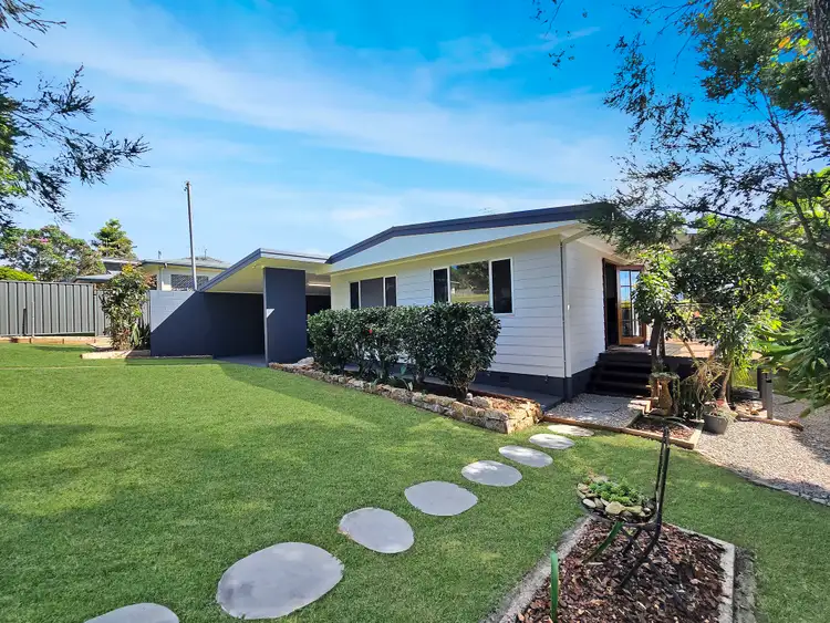 11 Phillips Avenue, Atherton QLD 4883