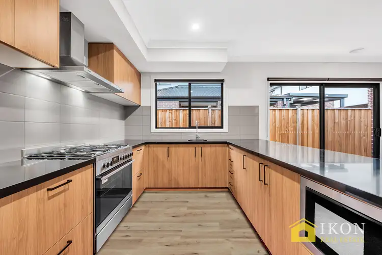 Sixth view of Homely house listing, 13 RAINDROP CIRCUIT, Fraser Rise VIC 3336