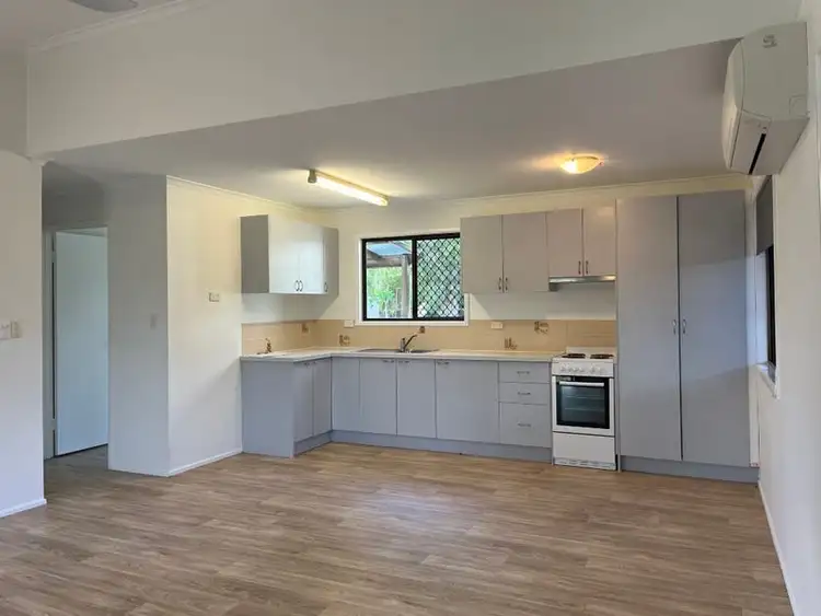 Second view of Homely house listing, 7 Sandpiper Court, Slade Point QLD 4740
