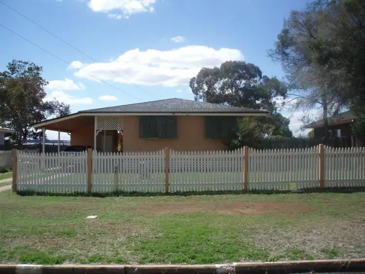 39 Proposch Street, Oakey QLD 4401