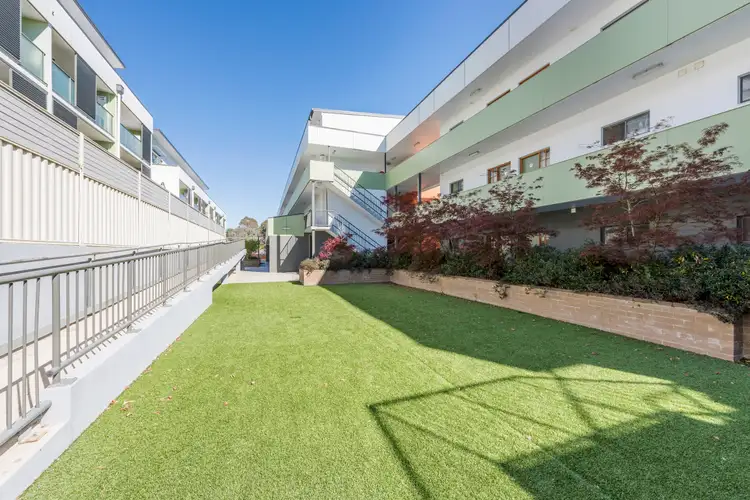 9/4 Ross Road, Crestwood NSW 2620