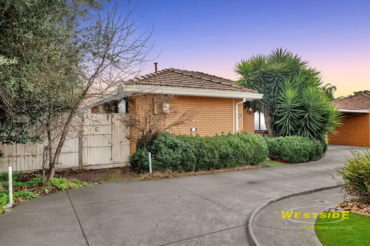 6/16 Adelaide Street, St Albans VIC 3021