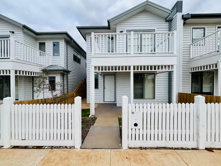 12 Laanecoorie Walk, Eynesbury VIC 3338