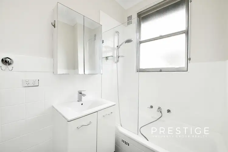 Fourth view of Homely apartment listing, 11/45 Harrow Road, Bexley NSW 2207