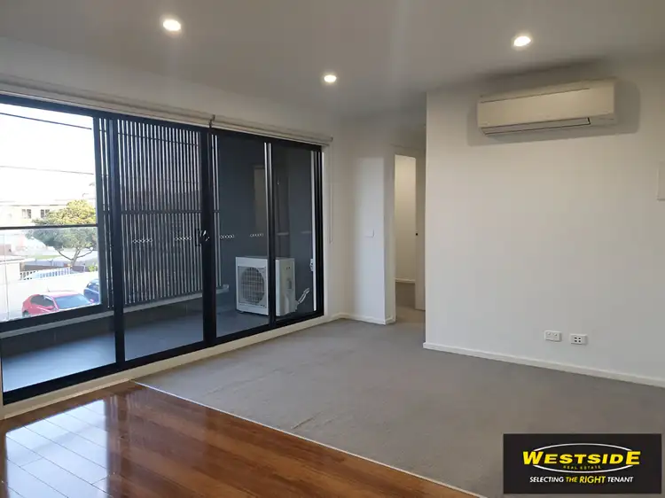 Second view of Homely apartment listing, 6/14 Albert Crescent, St Albans VIC 3021