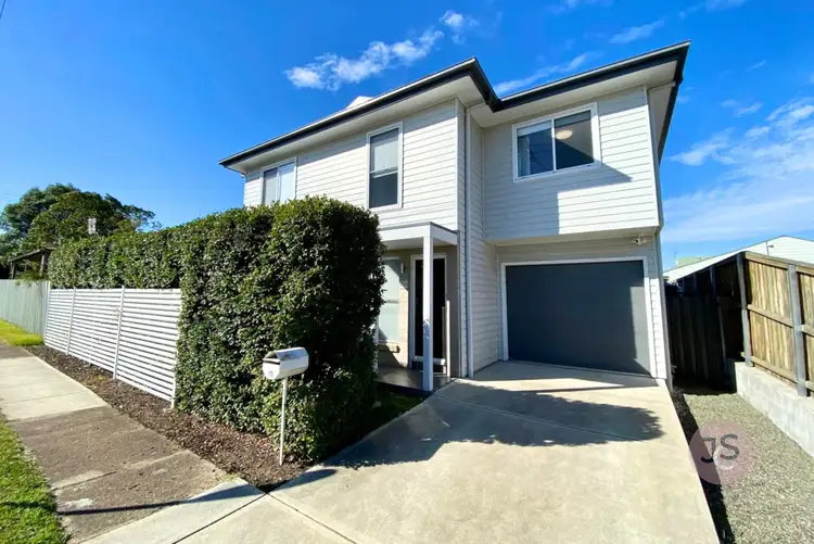 12 FRITH STREET, Mayfield NSW 2304